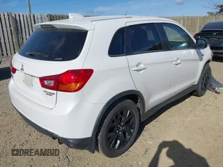 2017 Mitsubishi Outlander Sport ES 2.0 with VIN JA4AR3AU9HZ068585, listed as a IAAI auction lot 41914883 with 173,378 mi miles. Bid and sale history available at carsss.com. Image 4.
