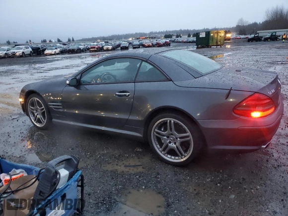 2008 Mercedes-Benz SL z VIN WDBSK79F98F138503, wystawiony jako Copart lot #81853104 z przebiegiem 82 183 mil mil oraz Czysty tytuł • Clean title. Historia ofert i sprzedaży dostępna na DreamBid. Obrazek 2.