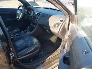 2012 Chrysler 200 Limited with VIN 1C3CCBCG8CN326195, listed as a IAAI auction lot 41439236 with Not Provided miles and . Bid and sale history available at DreamBid. Image 5.