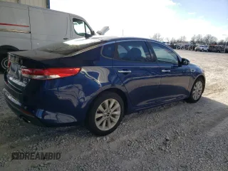 2016 Kia Optima EX with VIN 5XXGU4L30GG071711, listed as a Copart auction lot 83460834 with 83,584 mi miles and Salvage Title. Bid and sale history available at carsss.com. Image 3.