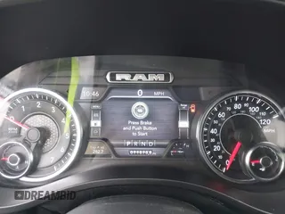 2019 Ram 1500 Big Horn с VIN 1C6SRFFT9KN644144, выставлен на аукционе IAAI как лот 42246446 с пробегом 71 878 миль миль и . История ставок и продаж доступна на DreamBid. Изображение 7.