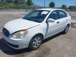 2009 Hyundai Accent Auto GLS with VIN KMHCN46C29U331834, listed as a IAAI auction lot 42027159 with 68,527 mi miles. Bid and sale history available at carsss.com. Image 17.