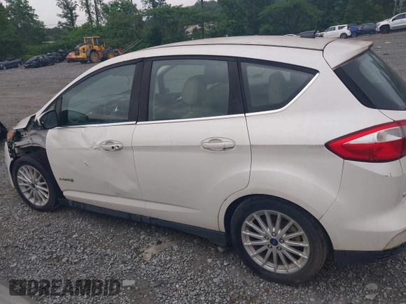 2016 Ford C-Max SEL with VIN 1FADP5BU4GL107223, listed as a IAAI auction lot 42174210 with 116,775 mi miles and . Bid and sale history available at DreamBid. Image 14.