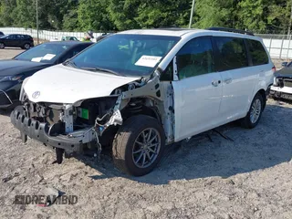 2013 Toyota Sienna XLE AAS с VIN 5TDYK3DC9DS382857, выставлен на аукционе IAAI как лот 42653901 с пробегом 118 790 миль миль и . История ставок и продаж доступна на DreamBid. Изображение 18.