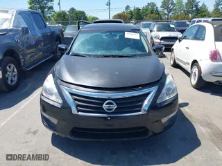 2013 Nissan Altima 2.5 SV with VIN 1N4AL3AP4DC183454, listed as a IAAI auction lot 42060944 with 126,896 mi miles. Bid and sale history available at carsss.com. Image 6.