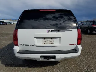 2007 GMC Yukon XL SLT with VIN 1GKFC16JX7J178806, listed as a Copart auction lot 48370045 with 238,522 mi miles and Clean Title. Bid and sale history available at carsss.com. Image 6.