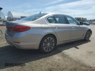 2018 BMW 5 Series 530i xDrive with VIN WBAJA7C58JG908526, listed as a Copart auction lot 53632695 with 172,928 mi miles and Clean Title. Bid and sale history available at carsss.com. Image 3.