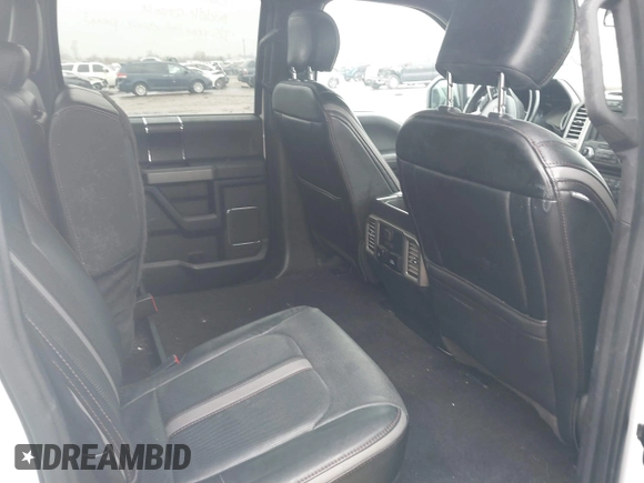 2018 Ford F-150 XL z VIN 1FTEW1EG8JFD27888, wystawiony jako IAAI lot #41143331 z przebiegiem 95 448 mil mil oraz . Historia ofert i sprzedaży dostępna na DreamBid. Obrazek 8.