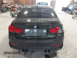 2017 BMW M3 z VIN WBS8M9C52H5G83686, wystawiony jako IAAI lot #42205796 z przebiegiem 51 956 mil mil oraz . Historia ofert i sprzedaży dostępna na DreamBid. Obrazek 16.