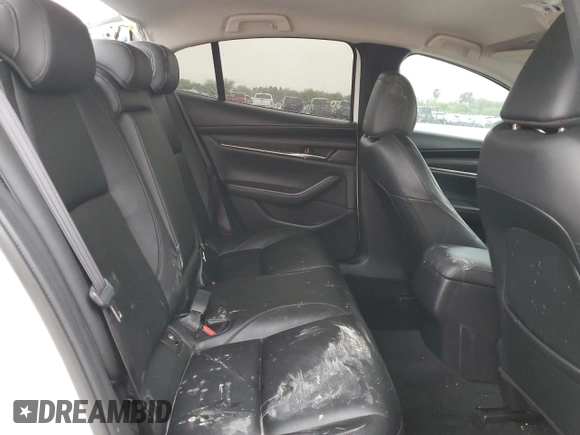 2019 Mazda 3 Select with VIN JM1BPACL1K1110861, listed as a Copart auction lot 84045244 with 69,555 mi miles and Salvage Title. Bid and sale history available at carsss.com. Image 10.