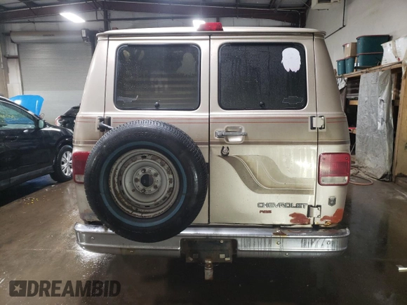 1994 Chevrolet Chevy Van с VIN 1GBEG25K1RF112313, выставлен на аукционе Copart как лот 44793415 с пробегом 162 067 миль миль и Списание • Salvage title. История ставок и продаж доступна на DreamBid. Изображение 6.