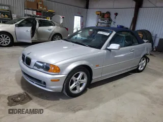 2002 BMW 3 Series 325Ci с VIN WBABS33442PG83740, выставлен на аукционе Copart как лот 61763375 с пробегом 107 408 миль миль и Списание • Salvage title. История ставок и продаж доступна на DreamBid. Изображение 1.