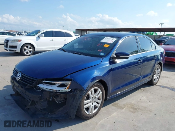 2013 Volkswagen Jetta SE with VIN 3VWDP7AJ5DM293584, listed as a IAAI auction lot 42112747 with 139,251 mi miles and . Bid and sale history available at DreamBid. Image 2.