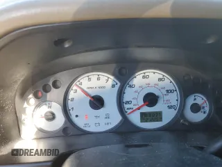 2004 Ford Escape XLS with VIN 1FMYU02184DA07091, listed as a Copart auction lot 84685754 with 212,257 mi miles and Salvage Title. Bid and sale history available at DreamBid. Image 9.