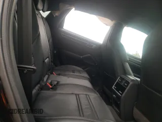 2021 Porsche Cayenne GTS z VIN WP1AG2AY5MDA34108, wystawiony jako Copart lot #36510403 z przebiegiem Nie podano mil oraz . Historia ofert i sprzedaży dostępna na DreamBid. Obrazek 10.