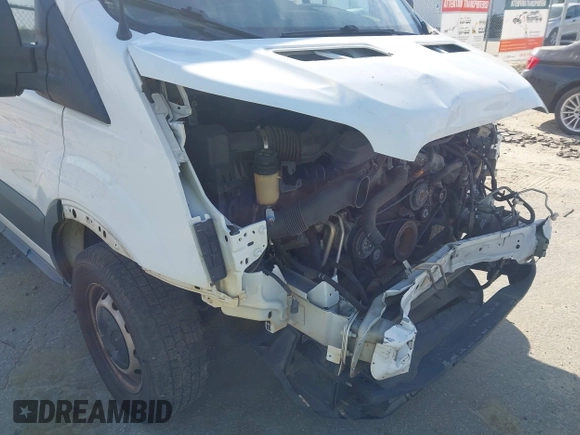 2018 Ford Transit with VIN 1FTYR1CM3JKB05523, listed as a IAAI auction lot 41918124 with 207,984 mi miles and . Bid and sale history available at DreamBid. Image 17.