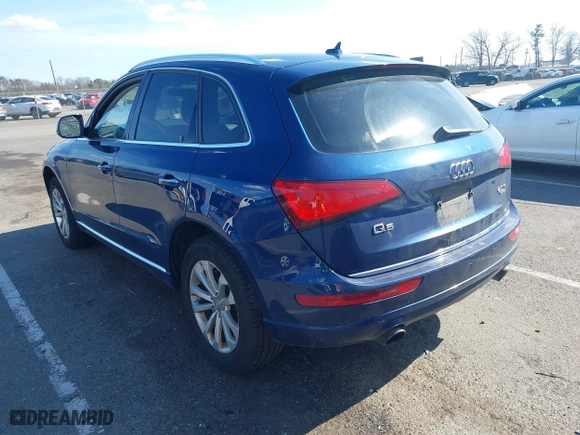 2016 Audi Q5 Premium with VIN WA1C2AFP0GA053619, listed as a IAAI auction lot 41839925 with 186,862 mi miles. Bid and sale history available at carsss.com. Image 3.