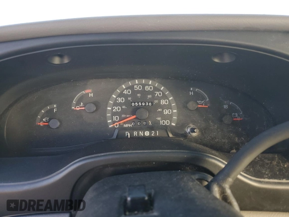 2000 Ford Econoline Passenger XL with VIN 1FBSS31L7YHA51624, listed as a Copart auction lot 86579204 with 55,936 mi miles and Salvage Title. Bid and sale history available at DreamBid. Image 9.