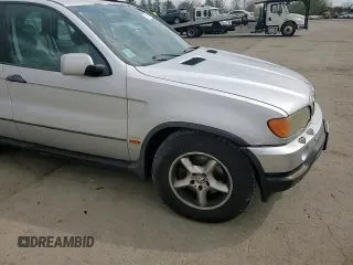 2001 BMW X5 3.0i with VIN WBAFA53561LM75340, listed as a Copart auction lot 51301545 with 0 mi miles and Salvage Title. Bid and sale history available at carsss.com. Image 11.