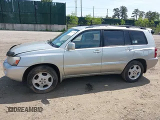 2006 Toyota Highlander w/3rd Row z VIN JTEEP21A360183905, wystawiony jako IAAI lot #42239385 z przebiegiem 282 475 mil mil oraz . Historia ofert i sprzedaży dostępna na DreamBid. Obrazek 14.