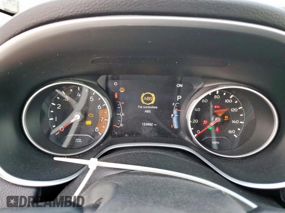 2018 Jeep Compass Limited with VIN 3C4NJDCB9JT206736, listed as a Copart auction lot 59838055 with 124,992 mi miles and Salvage title. Bid and sale history available at DreamBid. Image 9.