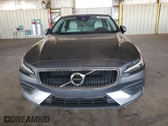 2019 Volvo S60 Momentum with VIN 7JR102FK7KG010867, listed as a Copart auction lot 43831445 with 70,089 mi miles and Salvage Title. Bid and sale history available at carsss.com. Image 5.