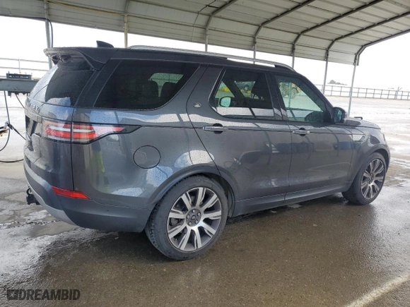 2017 Land Rover Discovery HSE Luxury with VIN SALRHBBV4HA047129, listed as a Copart auction lot 50102465 with 86,800 mi miles and Salvage Title. Bid and sale history available at carsss.com. Image 3.
