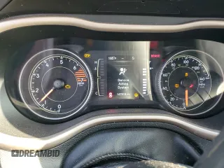 2016 Jeep Cherokee 75th Anniversary с VIN 1C4PJLCB9GW377119, выставлен на аукционе Copart как лот 49912325 с пробегом 147 919 миль миль и Списание • Salvage title. История ставок и продаж доступна на DreamBid. Изображение 9.