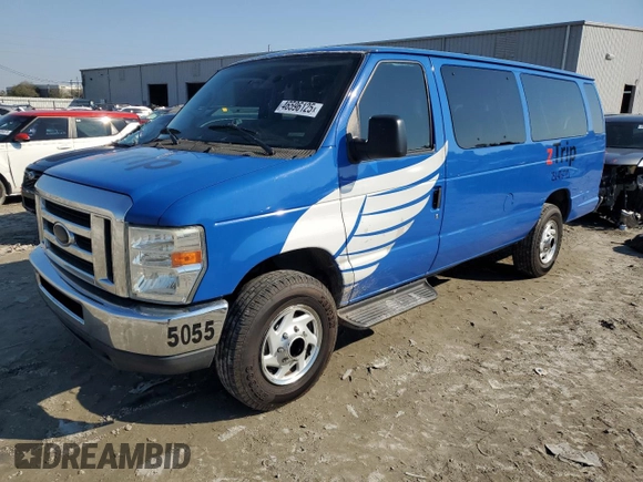 2014 Ford Econoline Passenger XL z VIN 1FBSS3BL8EDA81023, wystawiony jako Copart lot #46596125 z przebiegiem 571 472 mil mil oraz Czysty tytuł • Clean title. Historia ofert i sprzedaży dostępna na DreamBid. Obrazek 1.