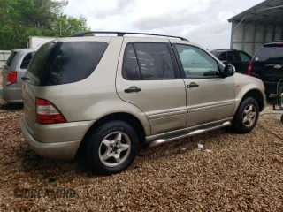 2001 Mercedes-Benz M 320/430/500 with VIN 4JGAB54E01A275750, listed as a Copart auction lot 83097924 with 233,218 mi miles and Non repairable. Bid and sale history available at DreamBid. Image 3.