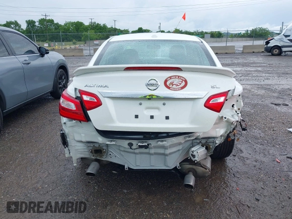 2016 Nissan Altima SR with VIN 1N4AL3AP8GC159145, listed as a IAAI auction lot 42188690 with 28,403 mi miles and . Bid and sale history available at DreamBid. Image 6.