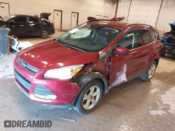 2016 Ford Escape SE with VIN 1FMCU9G96GUB81842, listed as a IAAI auction lot 41942182 with 207,112 mi miles. Bid and sale history available at carsss.com. Image 2.