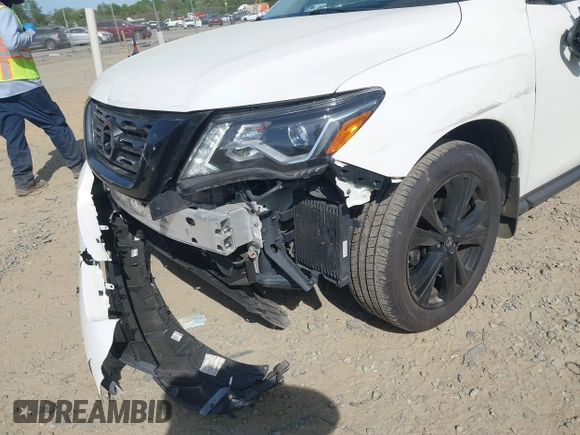 2018 Nissan Pathfinder SL with VIN 5N1DR2MNXJC661765, listed as a IAAI auction lot 42081533 with 87,299 mi miles. Bid and sale history available at carsss.com. Image 6.