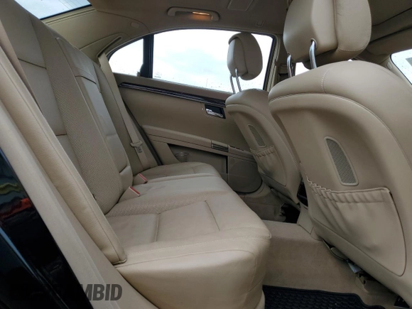 2012 Mercedes-Benz S 550 z VIN WDDNG9EB9CA450556, wystawiony jako Copart lot #53244175 z przebiegiem 120 283 mil mil oraz Szkoda całkowita • Salvage title. Historia ofert i sprzedaży dostępna na DreamBid. Obrazek 10.