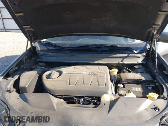 2021 Jeep Cherokee Limited with VIN 1C4PJLDX8MD179651, listed as a IAAI auction lot 42009341 with Not provided miles and . Bid and sale history available at DreamBid. Image 10.