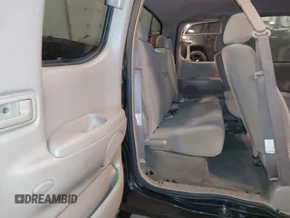 2001 Toyota Tundra SR5 with VIN 5TBRT34131S169696, listed as a IAAI auction lot 41481456 with 215,679 mi miles and . Bid and sale history available at DreamBid. Image 8.