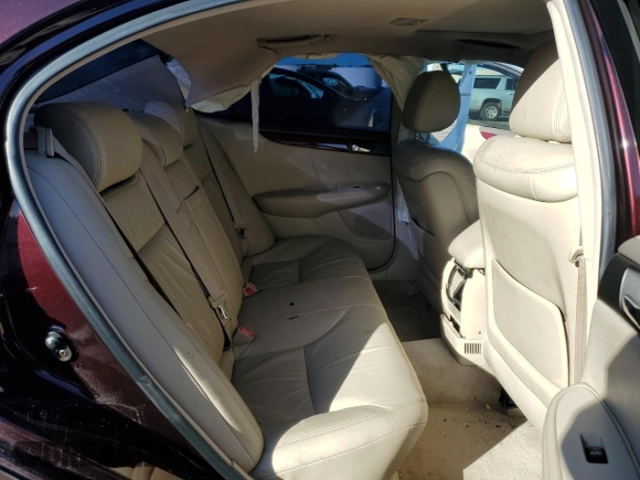 2004 Lexus ES 350 with VIN JTHBA30G945026429, listed as a Copart auction lot 44203505 with 143,927 mi miles and Salvage Title. Bid and sale history available at DreamBid. Image 11.