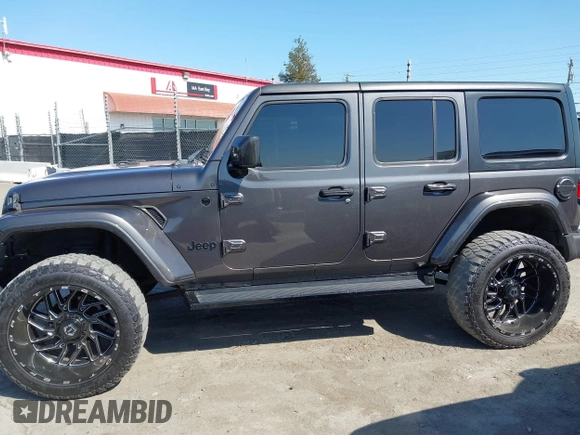 2021 Jeep Wrangler Unlimited Willys с VIN 1C4HJXDG7MW576798, выставлен на аукционе IAAI как лот 42471651 с пробегом 58 481 миль миль и . История ставок и продаж доступна на DreamBid. Изображение 14.