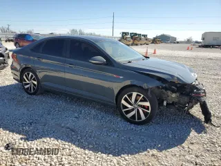 2020 Volkswagen Jetta GLI S z VIN 3VW6T7BU9LM027769, wystawiony jako Copart lot #88870035 z przebiegiem Nie podano mil oraz Szkoda całkowita • Salvage title. Historia ofert i sprzedaży dostępna na DreamBid. Obrazek 4.