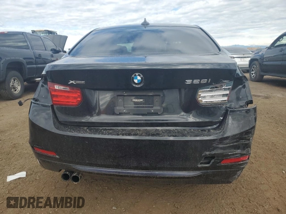 2015 BMW 3 Series 328i xDrive z VIN WBA3B3C54FF548327, wystawiony jako Copart lot #57229115 z przebiegiem 72 027 mil mil oraz Szkoda całkowita • Salvage title. Historia ofert i sprzedaży dostępna na DreamBid. Obrazek 6.