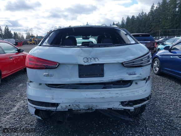 2018 Audi Q3 Premium Plus with VIN WA1JCCFS9JR009373, listed as a IAAI auction lot 41816704 with 95,244 mi miles. Bid and sale history available at carsss.com. Image 6.