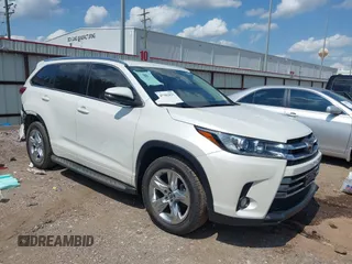 2017 Toyota Highlander Limited with VIN 5TDYZRFH4HS230188, listed as a IAAI auction lot 42382821 with 58,655 mi miles and . Bid and sale history available at DreamBid. Image 1.