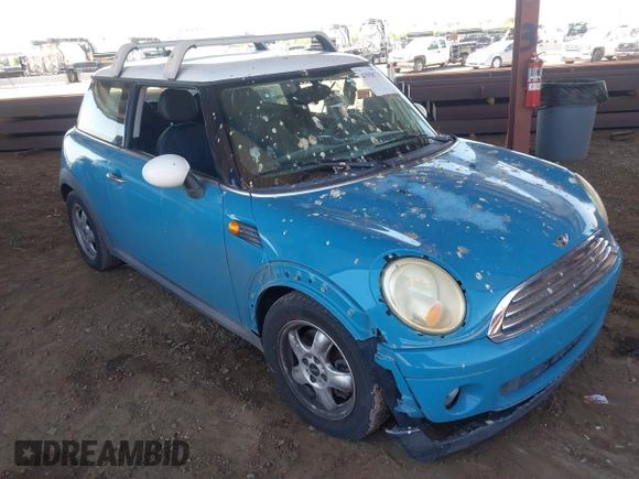 2008 MINI Hardtop with VIN WMWMF33538TU66389, listed as a IAAI auction lot 42558735 with 151,041 mi miles and . Bid and sale history available at DreamBid. Image 1.