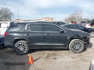 2022 GMC Acadia Denali with VIN 1GKKNPLSXNZ148311, listed as a IAAI auction lot 41660883 with 123,974 mi miles. Bid and sale history available at carsss.com. Image 13.