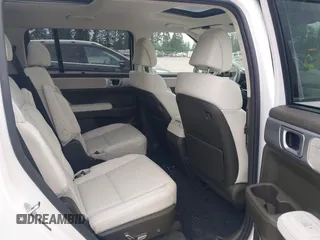2025 Hyundai Santa Fe Calligraphy with VIN 5NMP5DG12SH017276, listed as a IAAI auction lot 42490129 with 2,089 mi miles and . Bid and sale history available at DreamBid. Image 8.