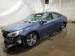 2015 Subaru Legacy Limited with VIN 4S3BNAL63F3060510, listed as a Copart auction lot 44898975 with 197,804 mi miles and Salvage Title. Bid and sale history available at DreamBid. Image 1.