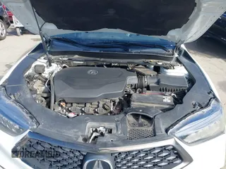 2018 Acura TLX w/A-SPEC Pkg with VIN 19UUB2F67JA003073, listed as a IAAI auction lot 41604080 with 121,078 mi miles. Bid and sale history available at carsss.com. Image 10.