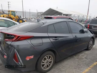 2018 Toyota Prius Plus with VIN JTDKARFP5J3095377, listed as a IAAI auction lot 42153552 with 77,255 mi miles and . Bid and sale history available at DreamBid. Image 14.