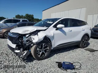 2024 Kia Sportage EX z VIN 5XYK33DF7RG212045, wystawiony jako Copart lot #54991165 z przebiegiem 10 495 mil mil oraz Szkoda całkowita • Salvage title. Historia ofert i sprzedaży dostępna na DreamBid. Obrazek 1.