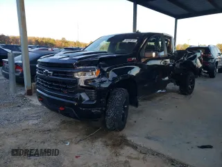 2023 Chevrolet Silverado 1500 LT Trail Boss with VIN 3GCUDFED7PG220665, listed as a Copart auction lot 83036184 with 51,055 mi miles and Salvage Title. Bid and sale history available at DreamBid. Image 1.
